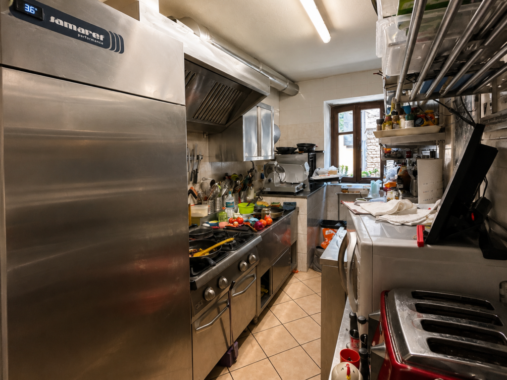 Fotografia 4 di Locanda Spada Reale di Frassino| Cedesi attività